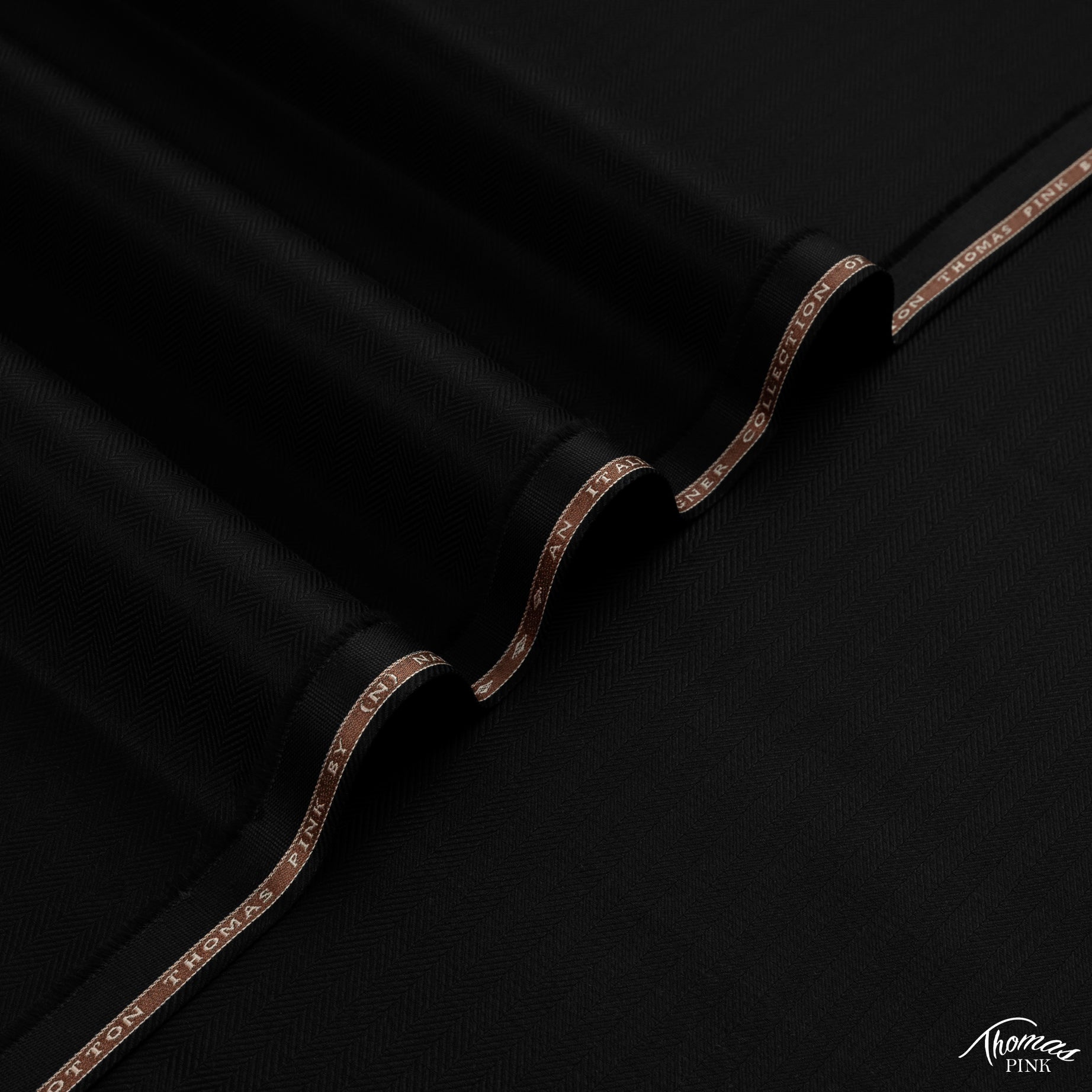 Thomas Pink - Winter 100% Cotton (4.5 Mtr) L.A Finish