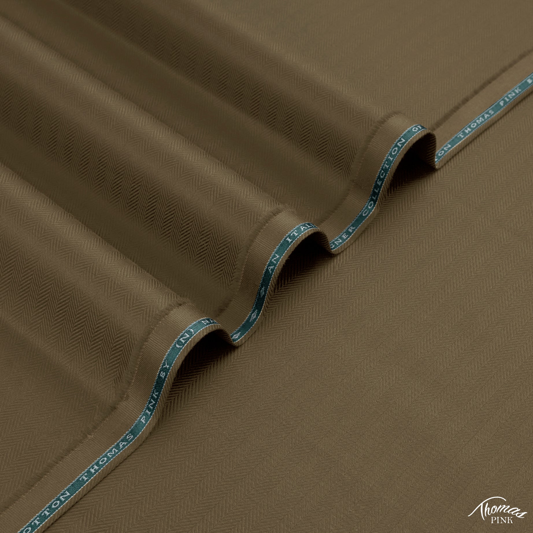 Thomas Pink - Winter 100% Cotton (4.5 Mtr) L.A Finish