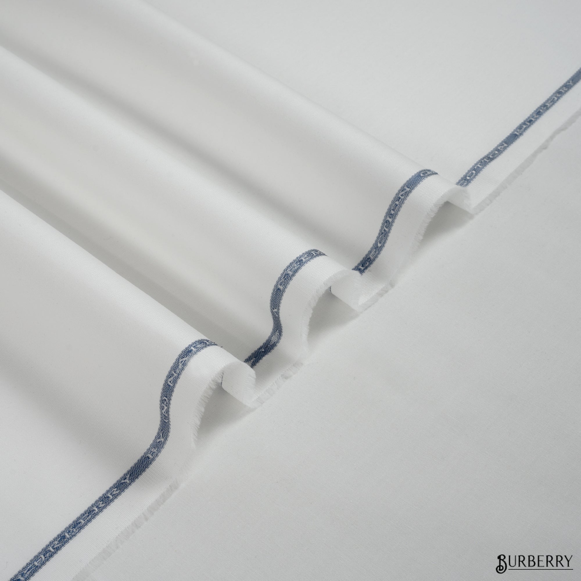 Burberry - Winter 100% Cotton (4.5 Mtr)