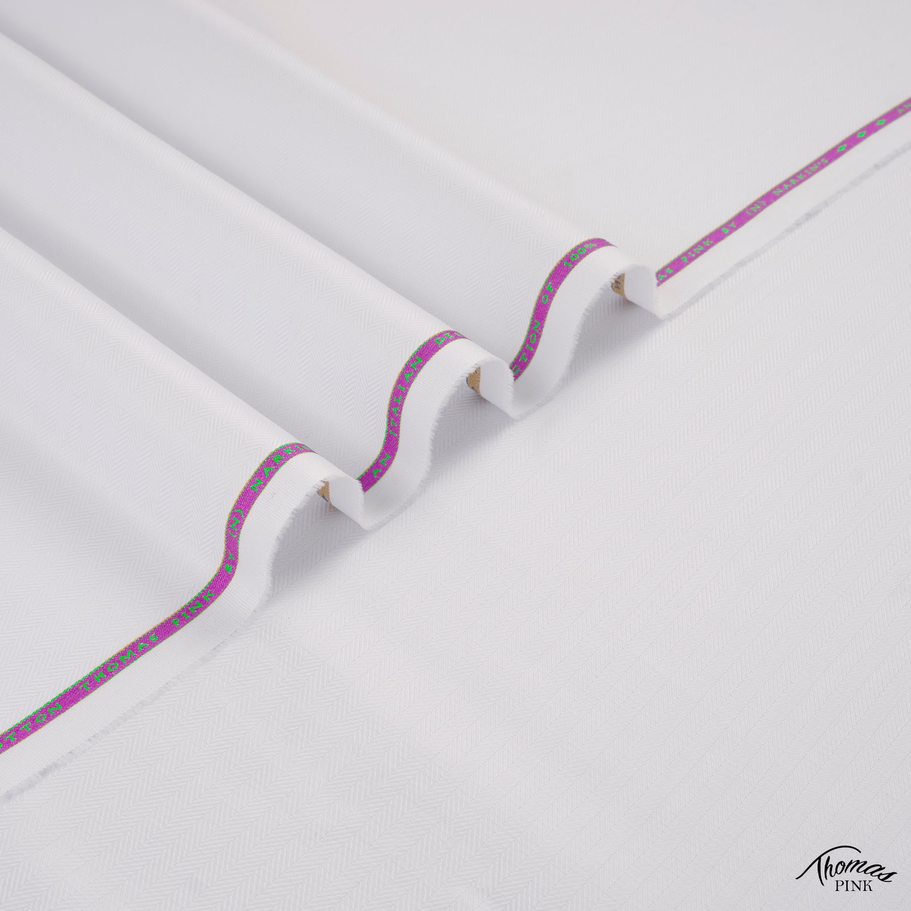 Thomas Pink - Winter 100% Cotton (4.5 Mtr) L.A Finish