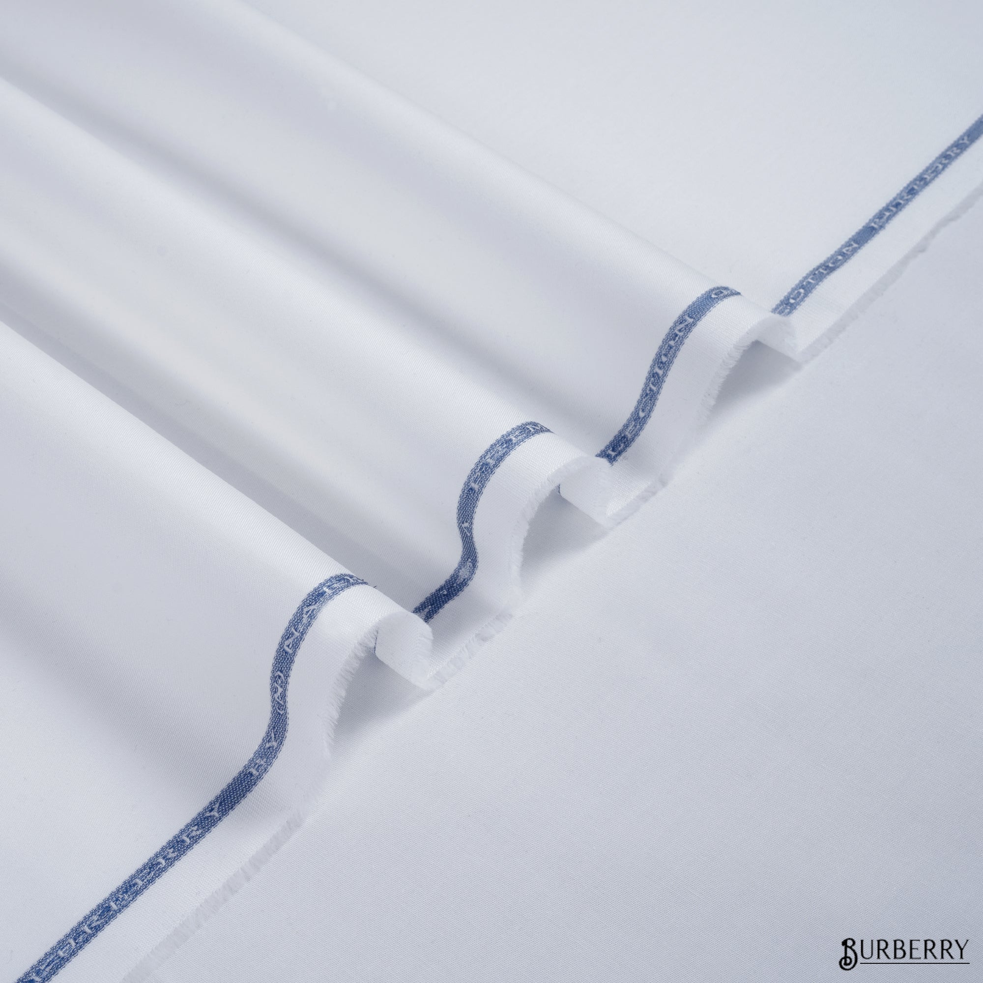 Burberry - Winter 100% Cotton (4.5 Mtr)